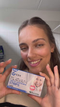 Načítať a prehrať video v zobrazovači galérie, Platinum White™ - náplasti na bielenie zubov